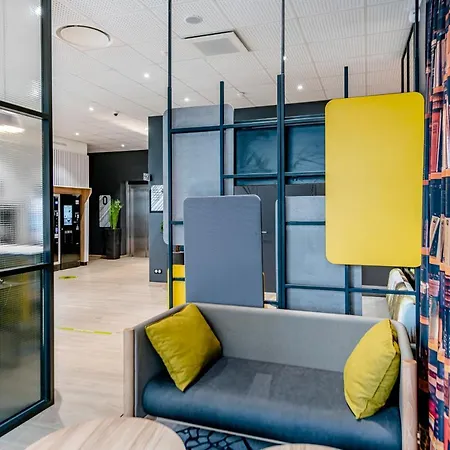 Bassins A Flot Hotel Bordeaux
