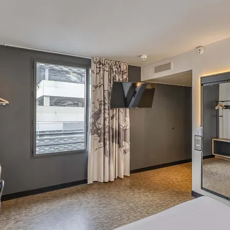 Bassins A Flot 3* Bordeaux